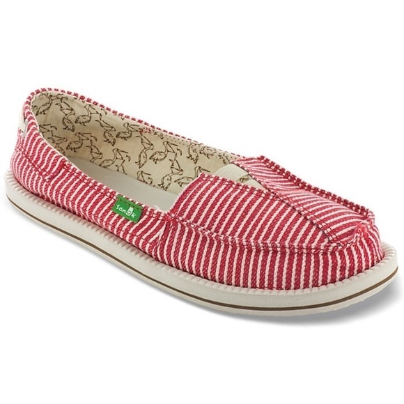 Sanuk Slip on Shoes Red White Stripe Castaway Canvas Sidewalk Surfer size 7 - Picture 1 of 11